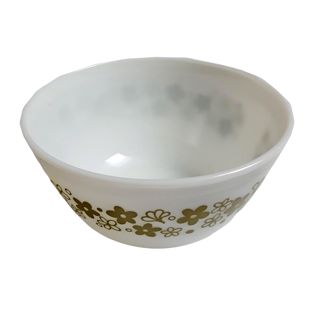Pyrex Vintage Pattern Mixing Bowls or Baking Dish - Picture 5 of 7